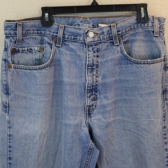 Levi's vintage 550 relaxed fit jeans 38 x 32 - Picture 1 of 14